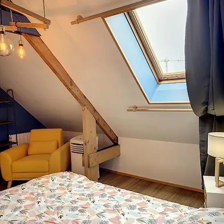 As 50 - Les Bateaux Au Bord De L'eau Ault